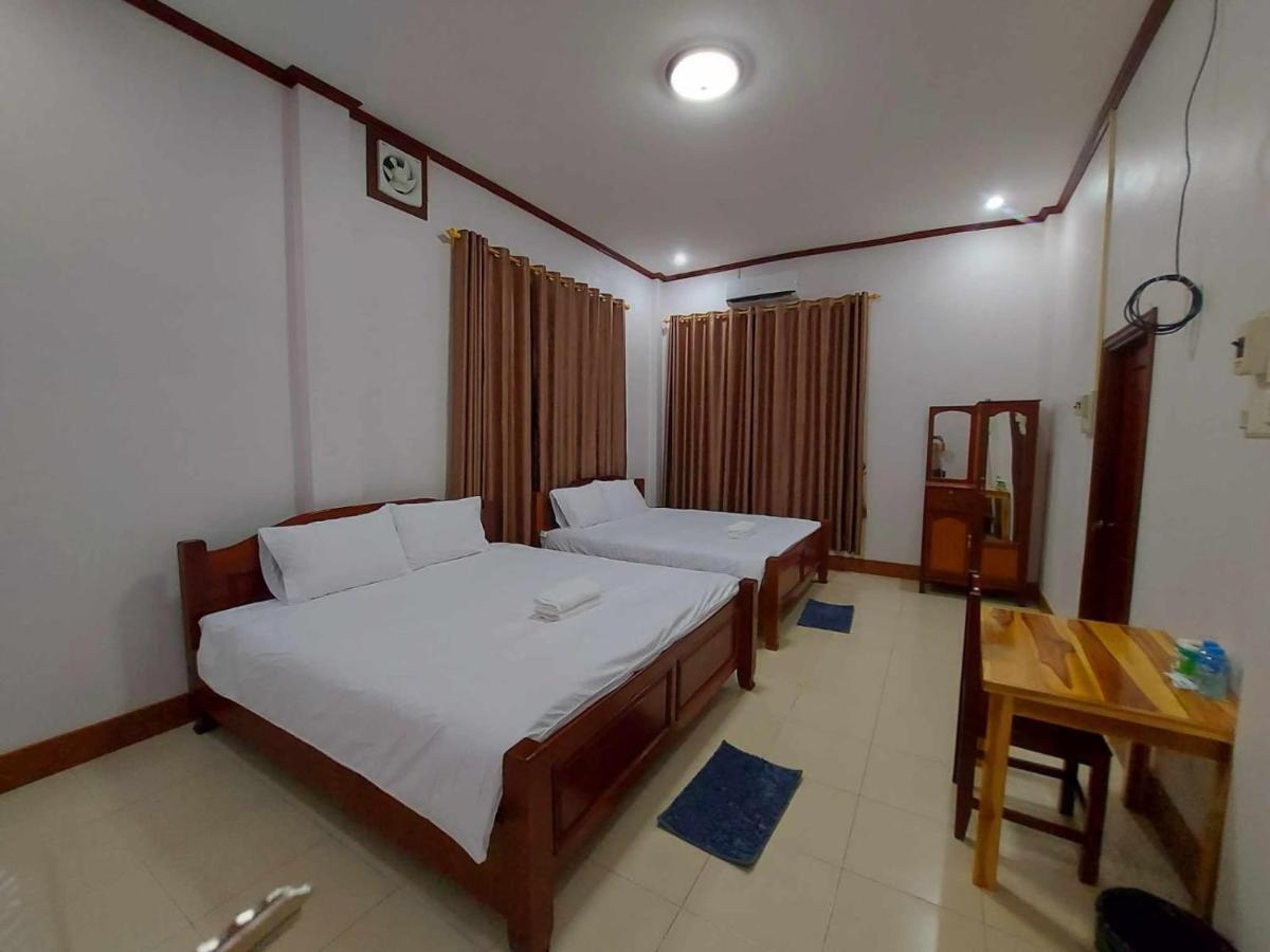Inthavong Hotel/Guest House Vang Vieng Zewnętrze zdjęcie